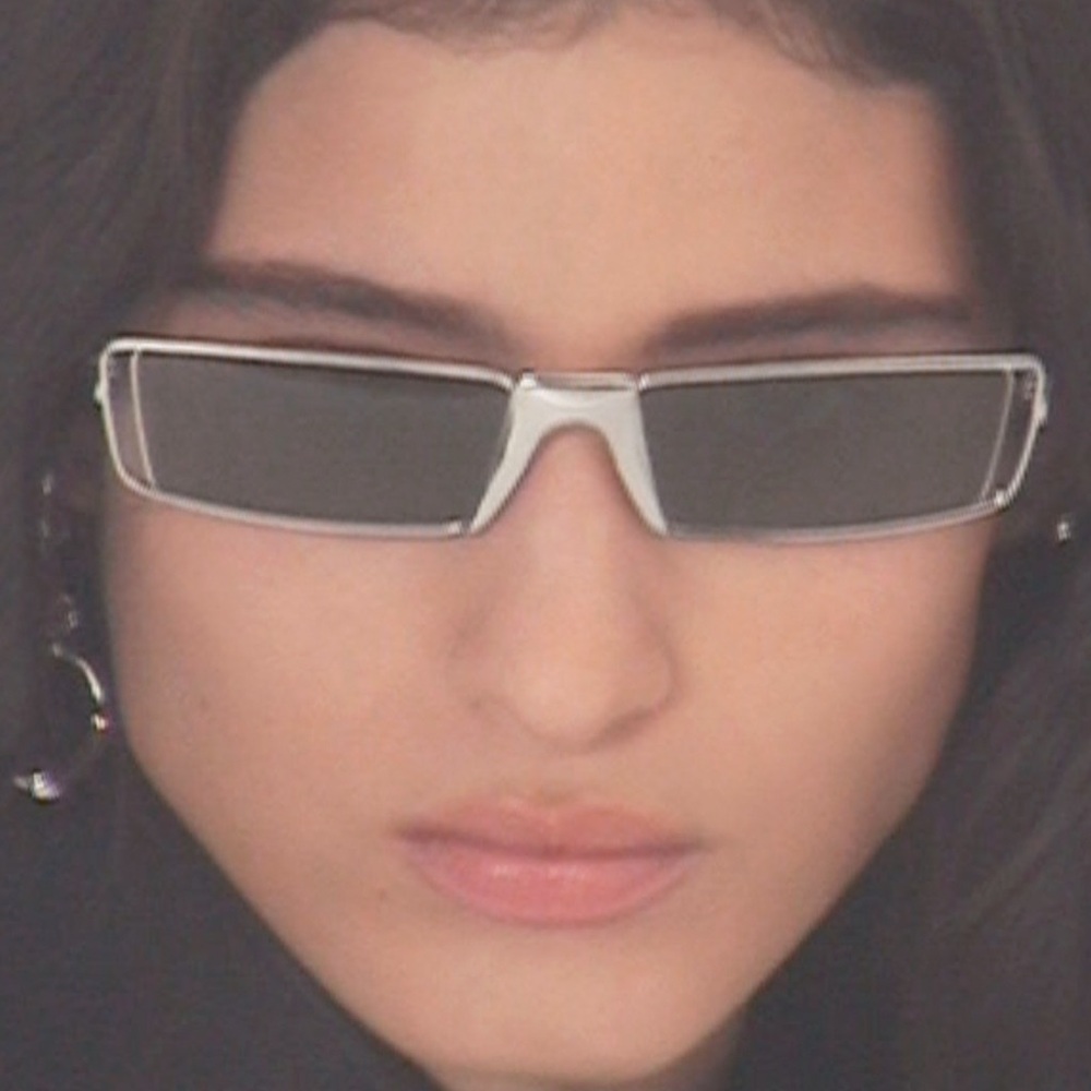 H&M Studio Collection Sunglasses - Picture 4 of 4